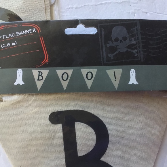 CLEARANCE MAKE OFFER !  
HALLOWEEN PARTY BANNERS BUNDLE OF THREE NWT - Picture 9 of 16